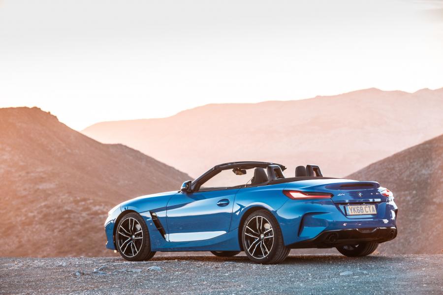  BMW Z4 sDrive20i M Sport (G29) 2019 года  (UK) (фото 12 из 40)